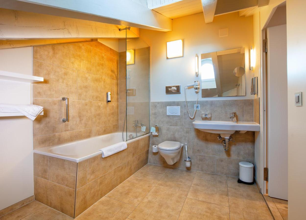 Hotel Oberland Triesenberg Εξωτερικό φωτογραφία